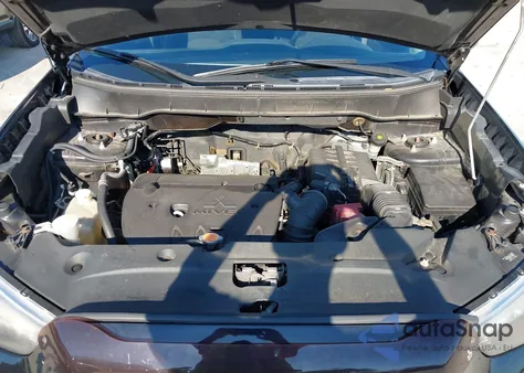 2013 Mitsubishi Outlander Sport Se z USA, uszkodzony, nr VIN 4A4AR4AU9DE003533